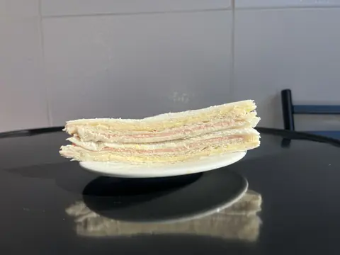 Sándwich de miga artesanal Miga Club